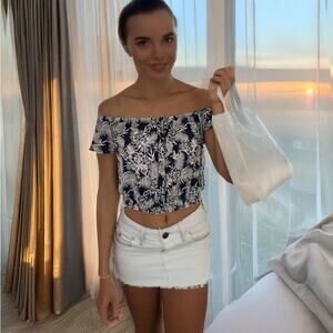 H&M Divided Off Shoulder Blue White Floral Top Sz Large